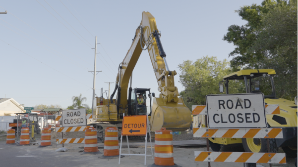 Road closure and detour signs at the Greenbriar and S Kings closure